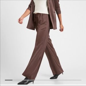 Wide leg satin pants